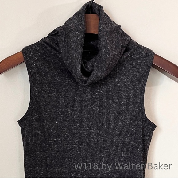 W118 by Walter Baker Linen Blend Turtleneck Sleeveless Top - Picture 1 of 13